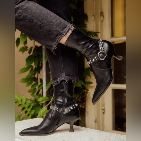 Dolce Vita Azalea Stud Bootie (Women) Black Sz 8 - Picture 1 of 14